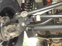 Jeep Adjustable Front Trackbar W/Drop Bracket 1984-2001 XJ/ZJ Clayton Off Road